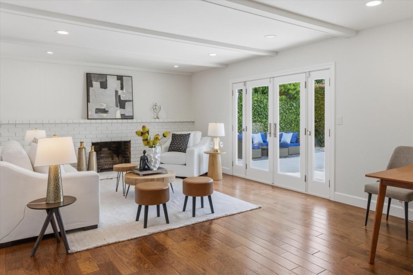 1611 Glenfield