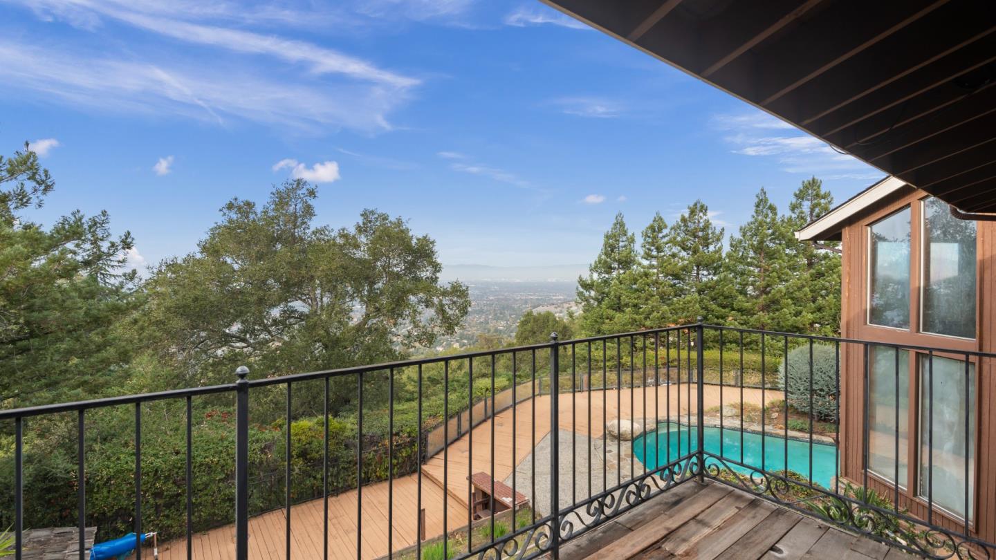 16353 Aztec Ridge Drive