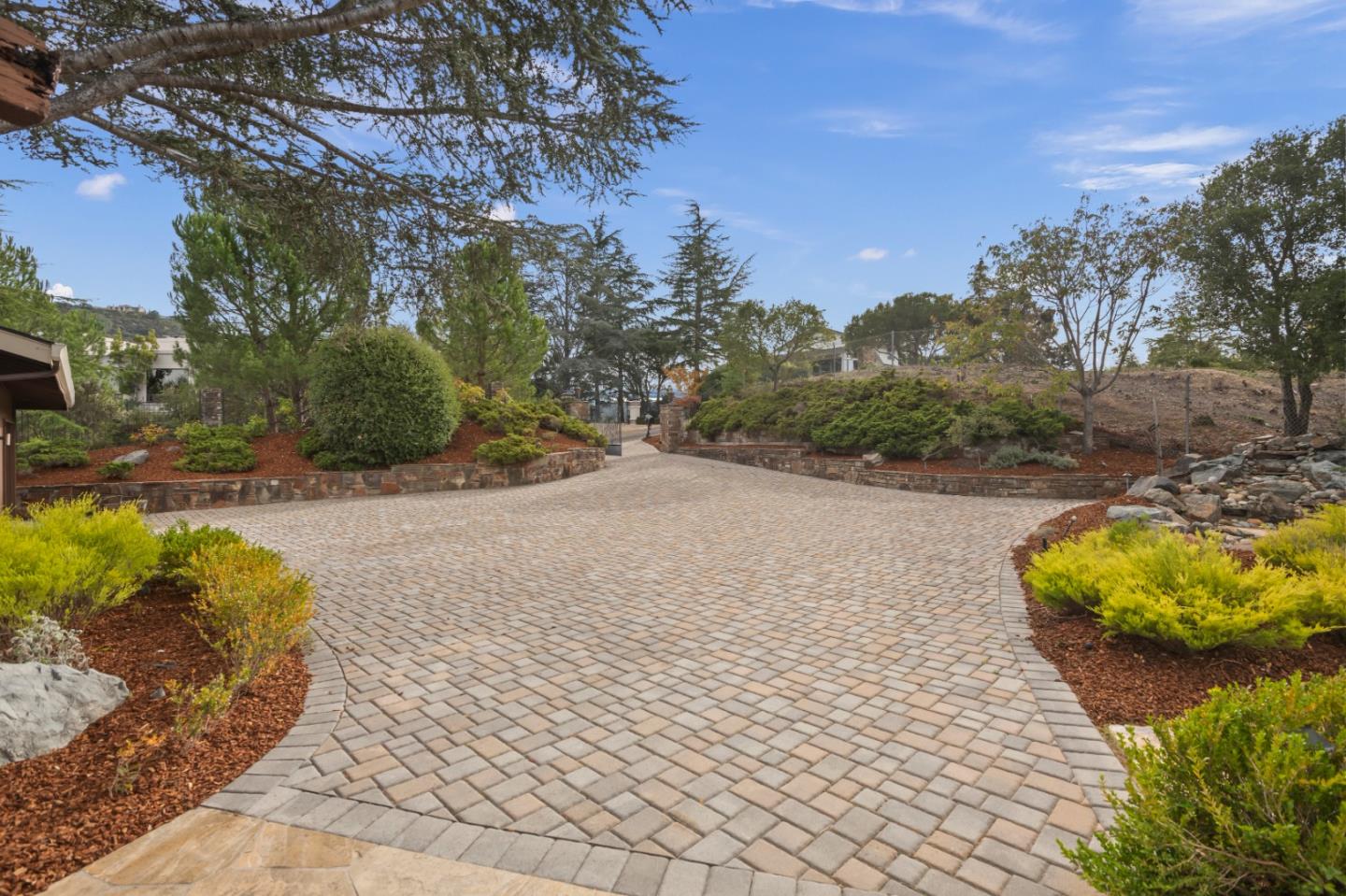 16353 Aztec Ridge Drive