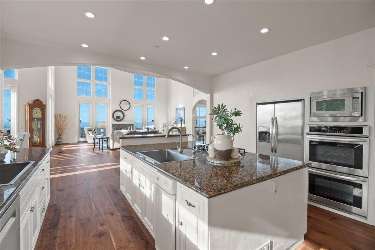 15940 Wildcat Ridge
