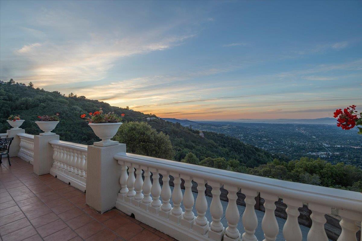 15940 Wildcat Ridge