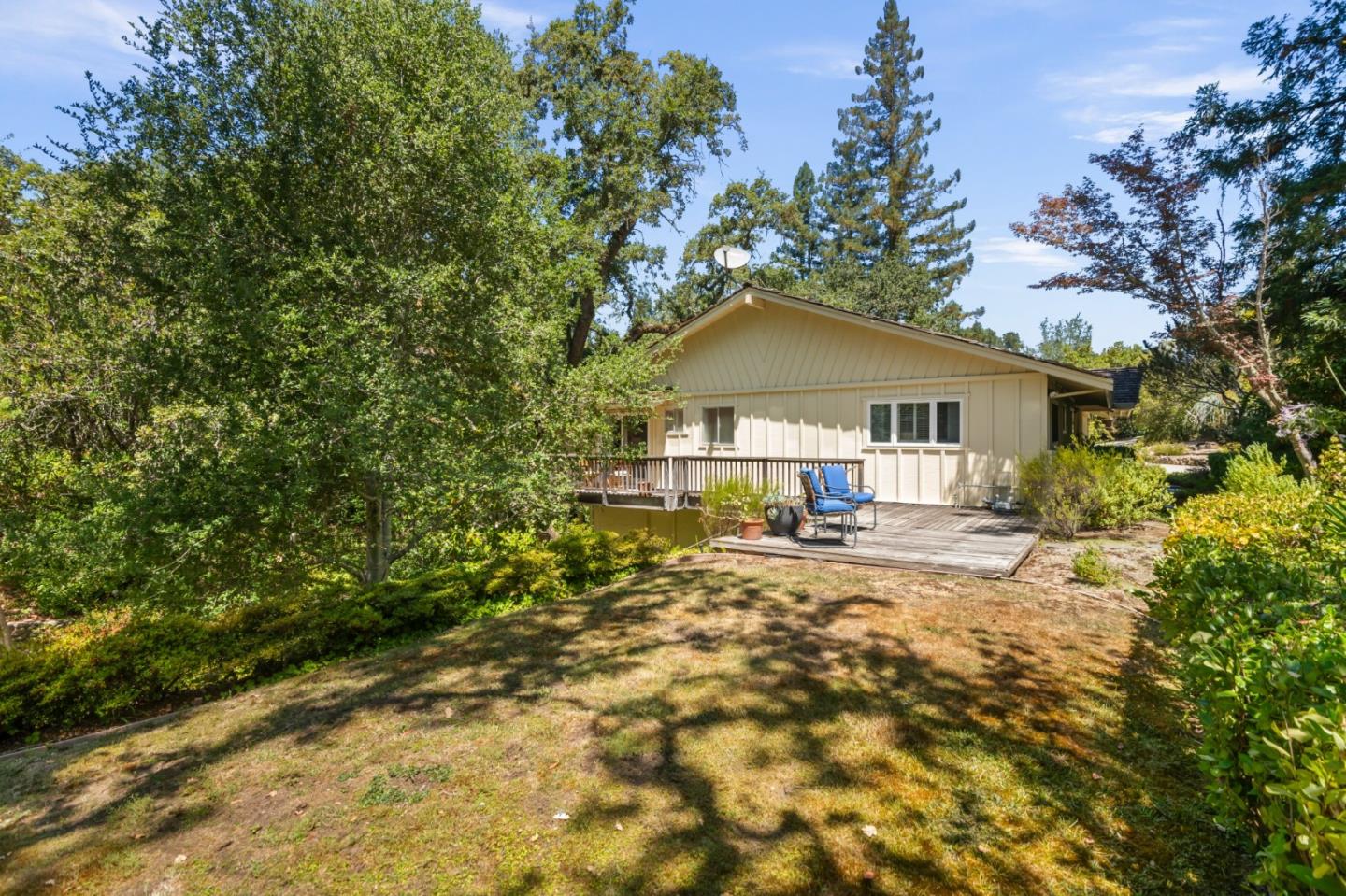 15355 Peach Hill RD