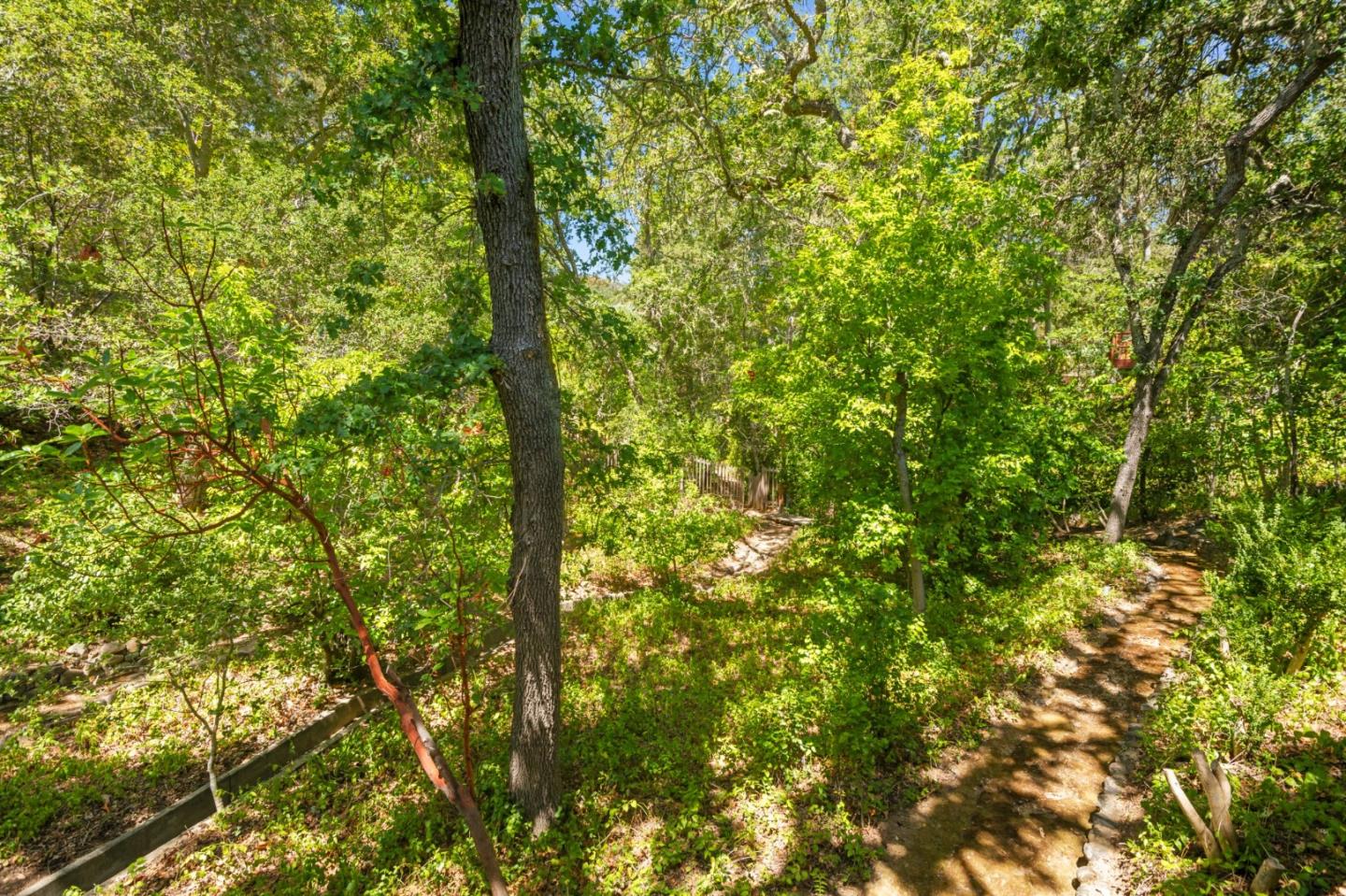 15355 Peach Hill RD