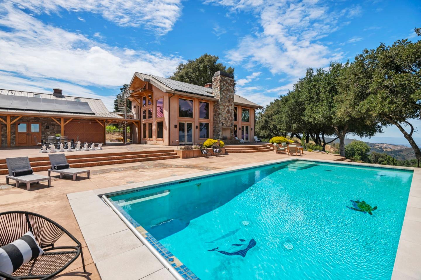 15060 Montebello RD