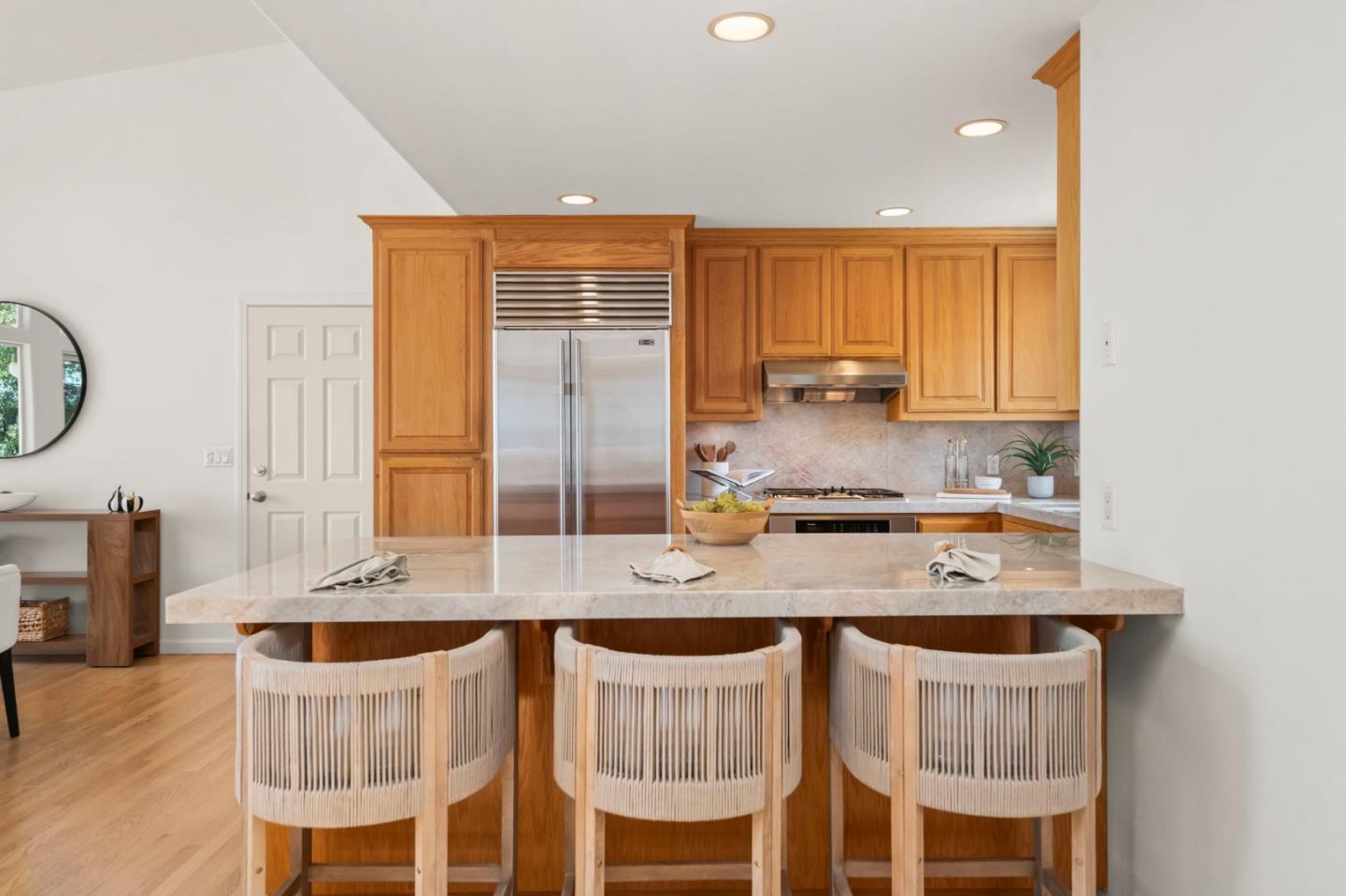 15060 Montebello RD