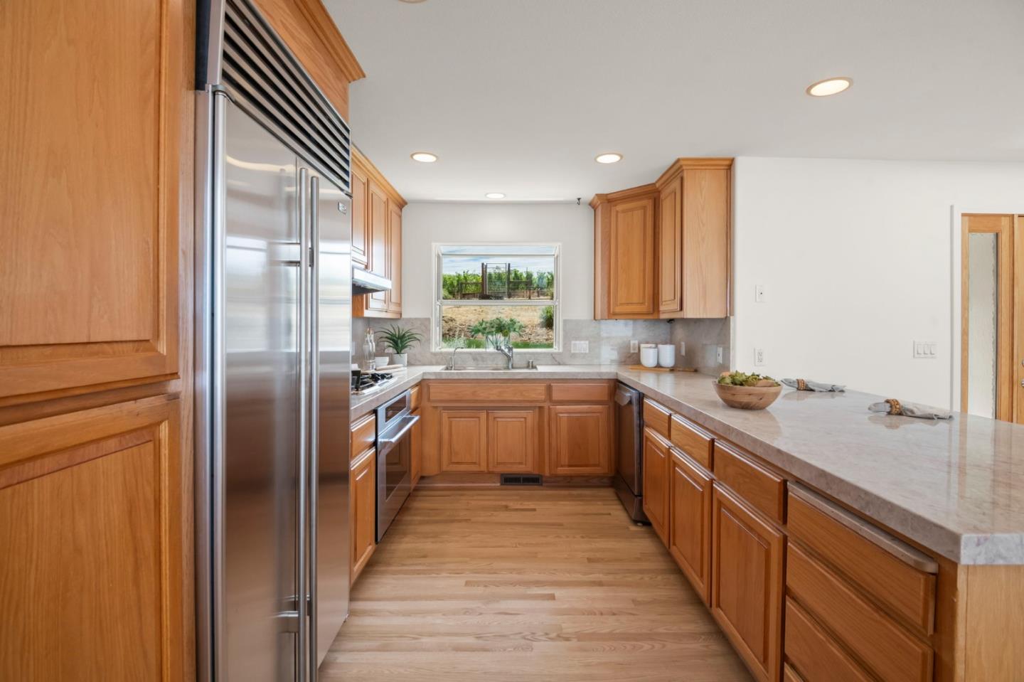 15060 Montebello RD