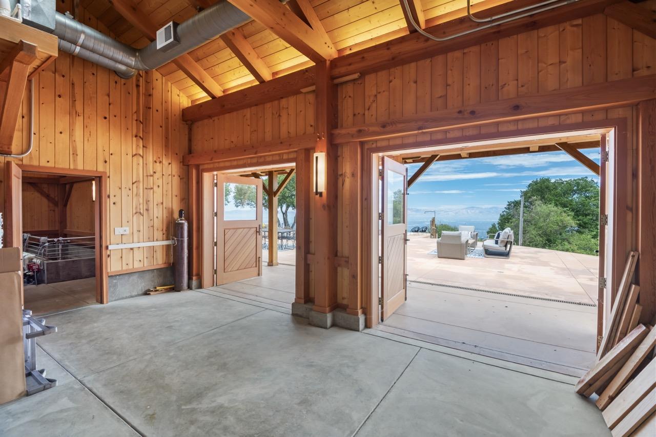 15060 Montebello RD