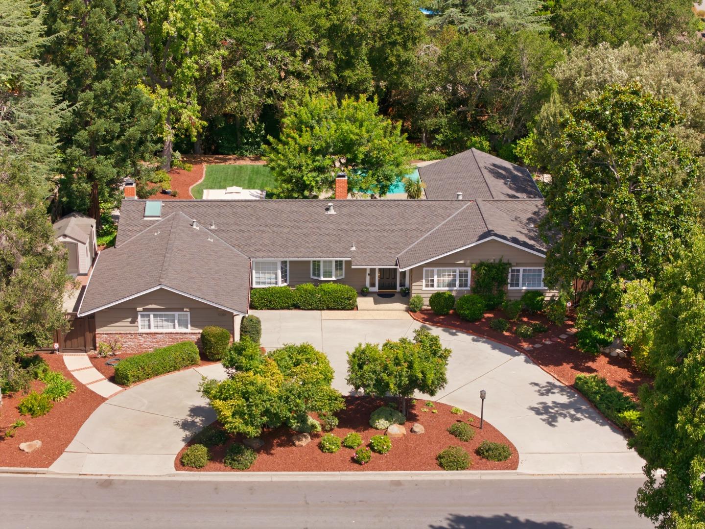19201 Harleigh DR