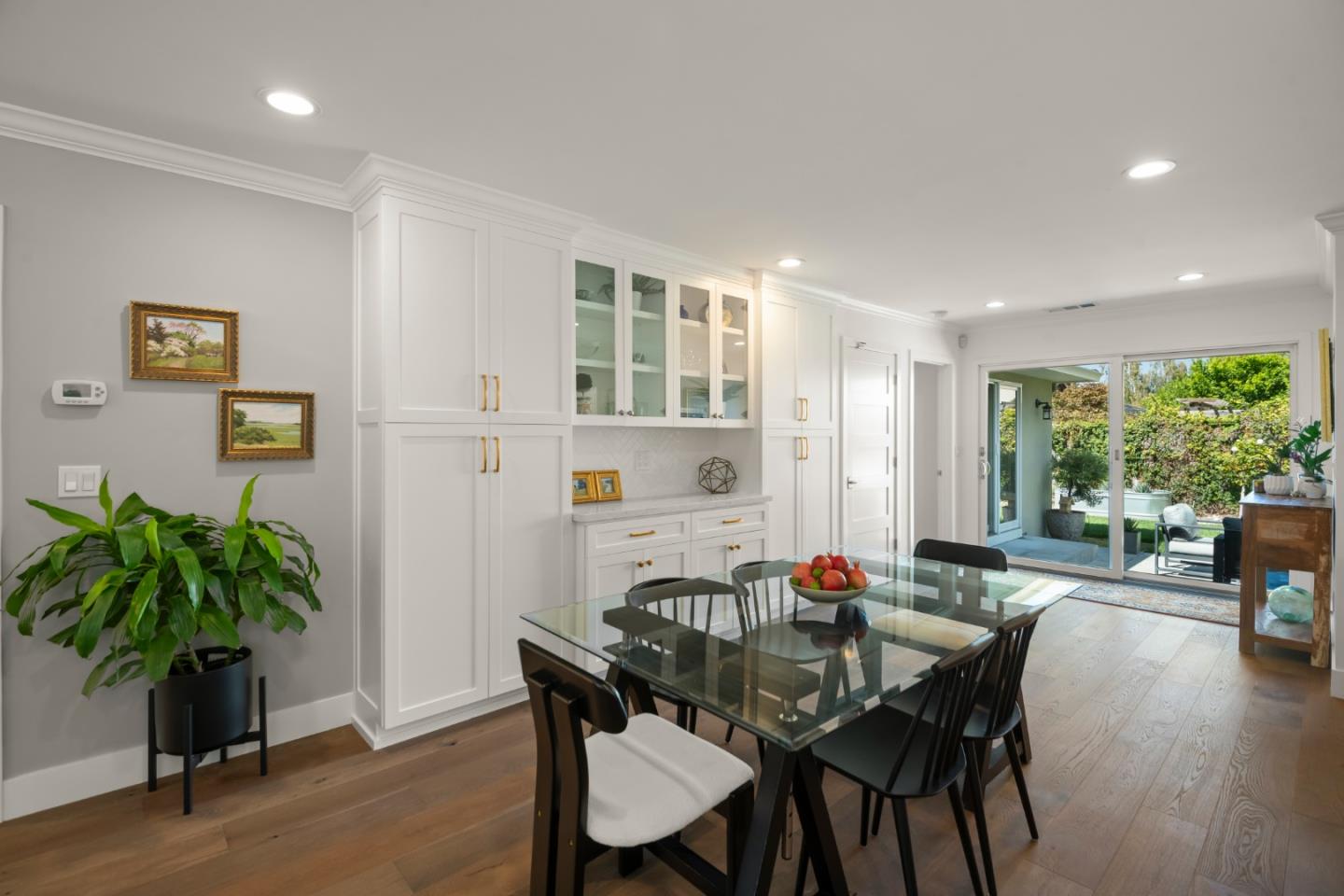 1857 Cabana DR