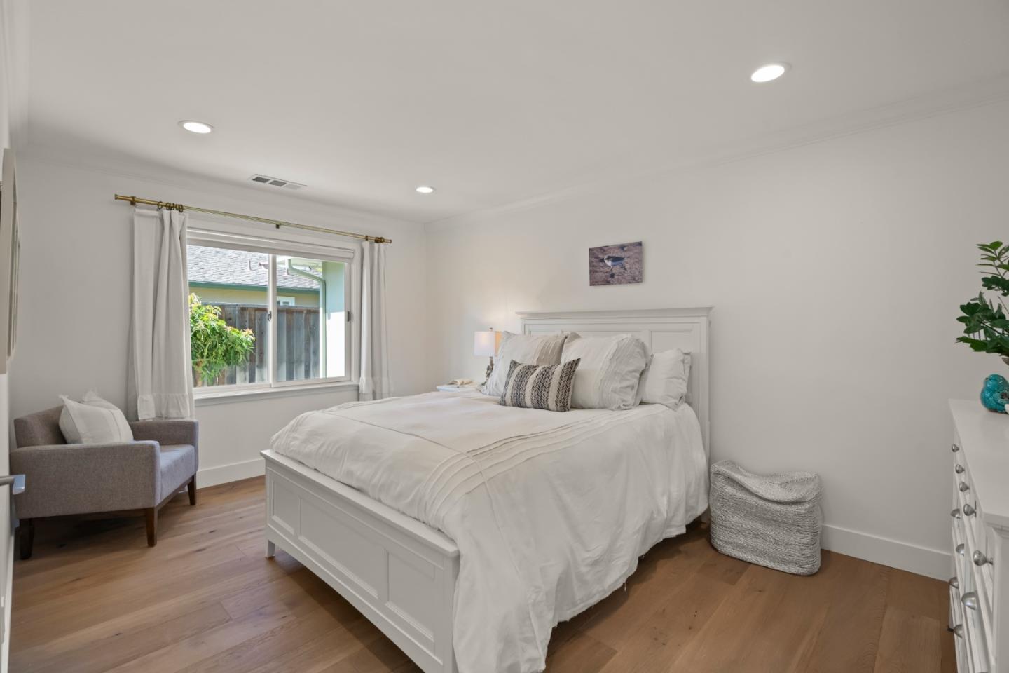 1857 Cabana DR