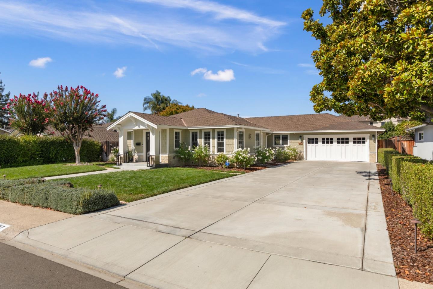 1857 Cabana DR