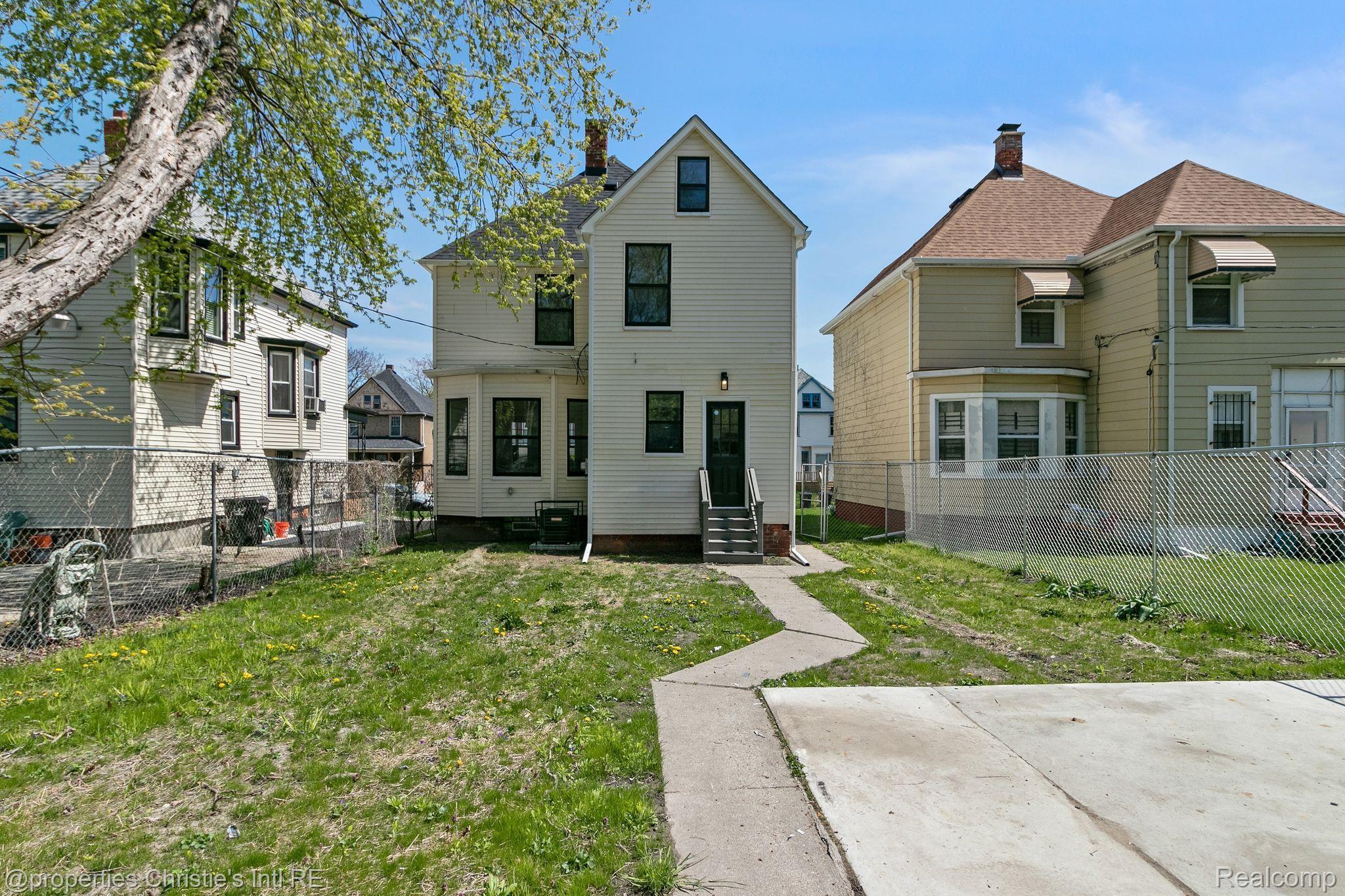 3777 SENECA Street