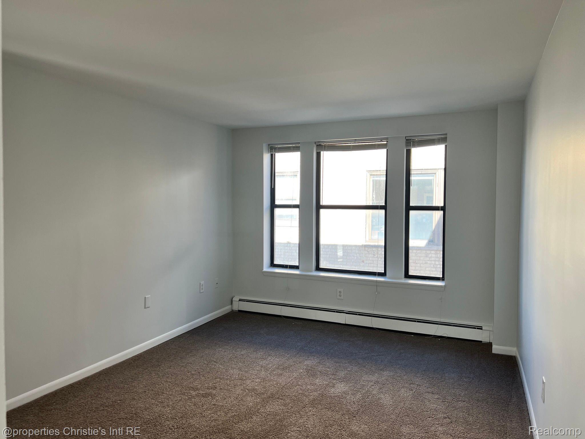 120 SEWARD Street Unit: 48/410