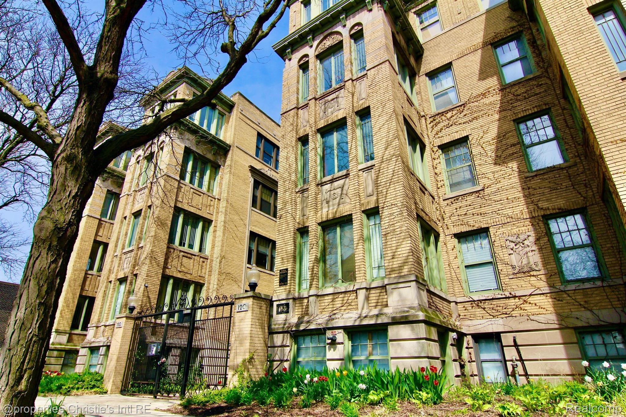 120 SEWARD Street Unit: 48/410