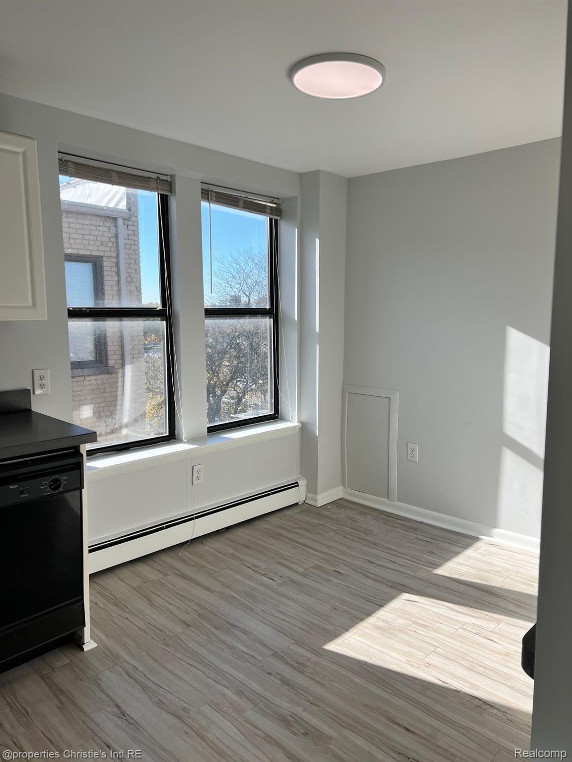 120 SEWARD Street Unit: 48/410