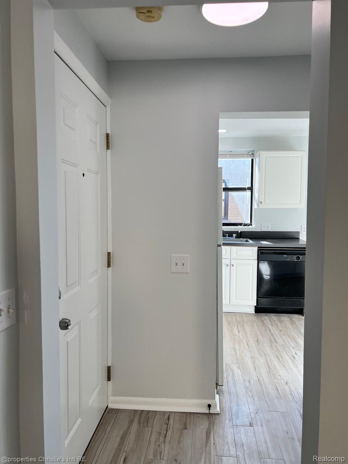 120 SEWARD Street Unit: 48/410