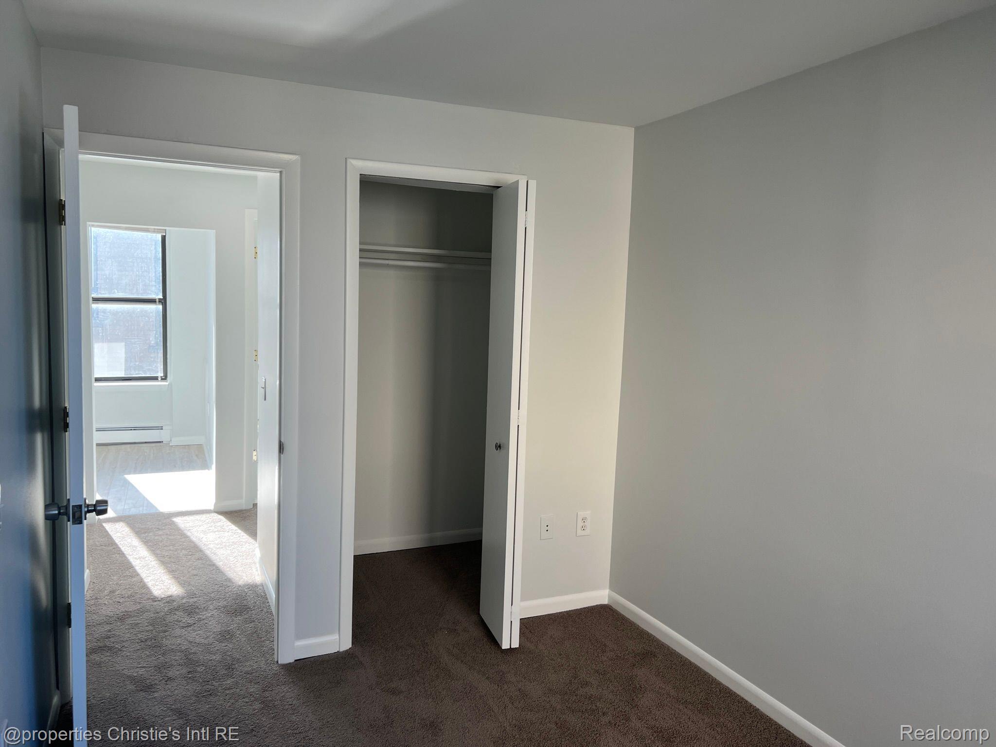 120 SEWARD Street Unit: 48/410