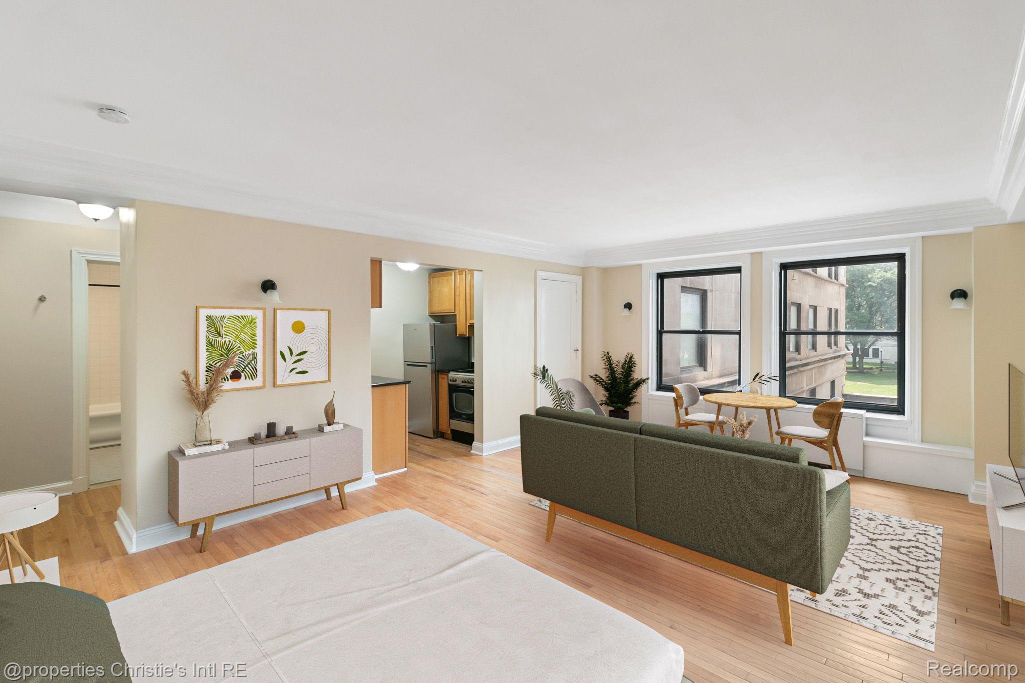 15 E KIRBY Street Unit: 206