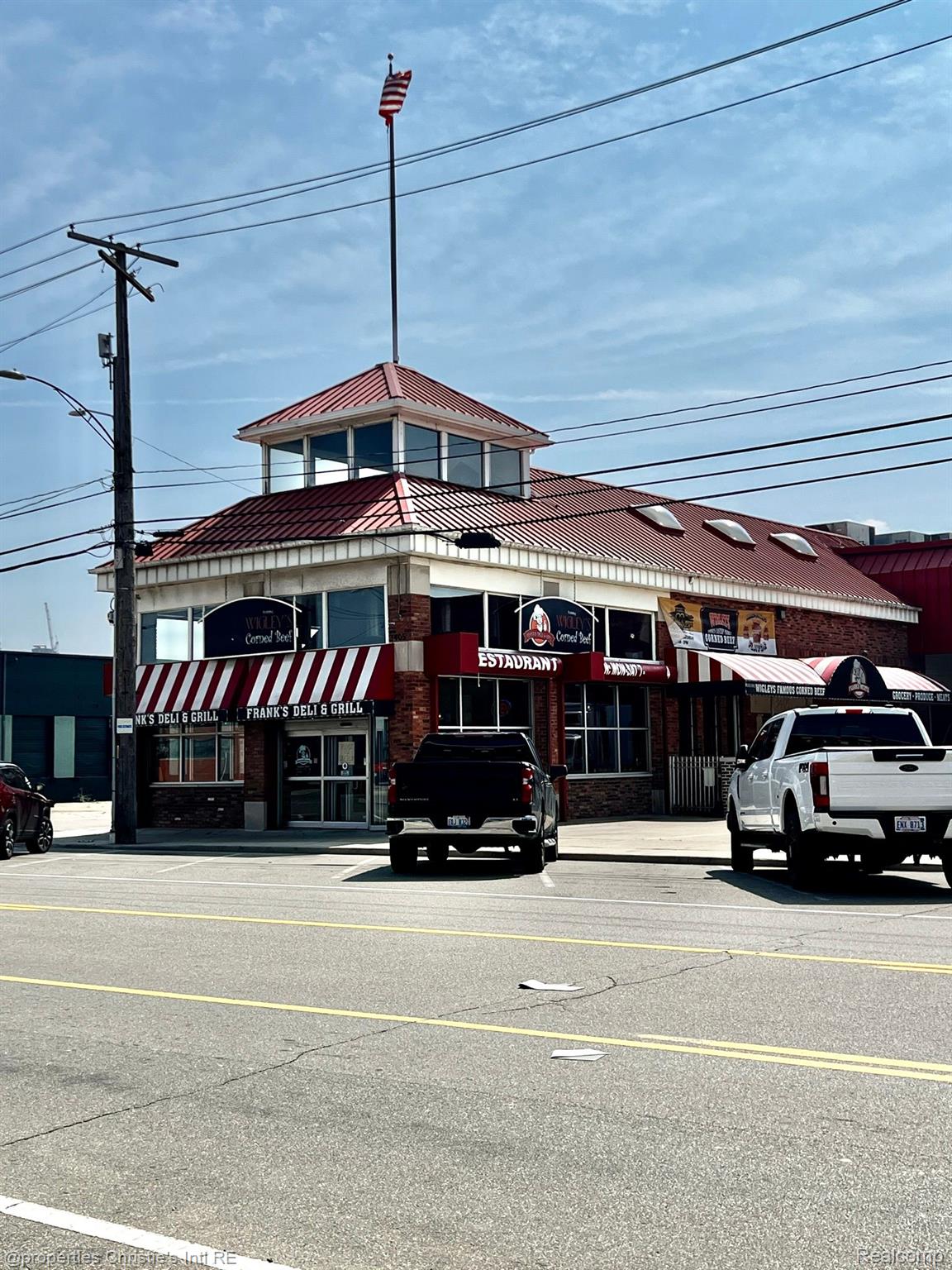 3434 RUSSELL Street Unit: 27-207