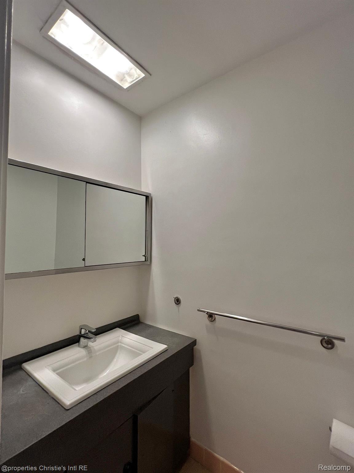 1362 Joliet Place
