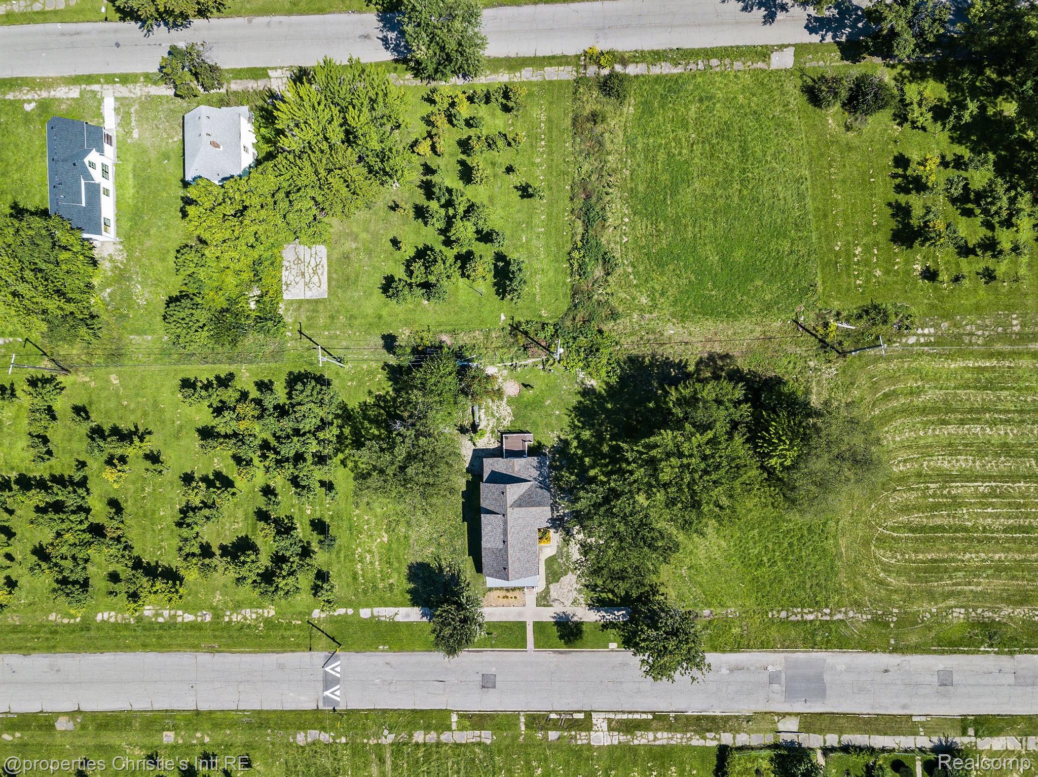 1608 FAIRVIEW Street