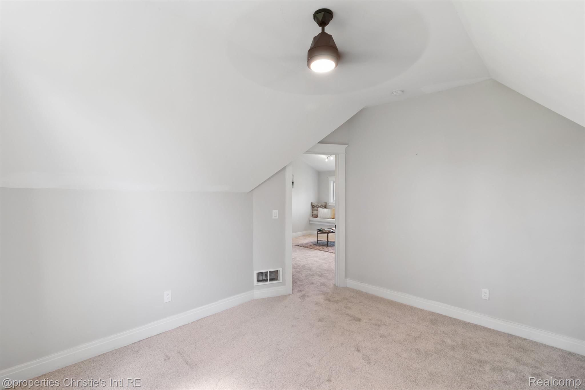 1608 FAIRVIEW Street