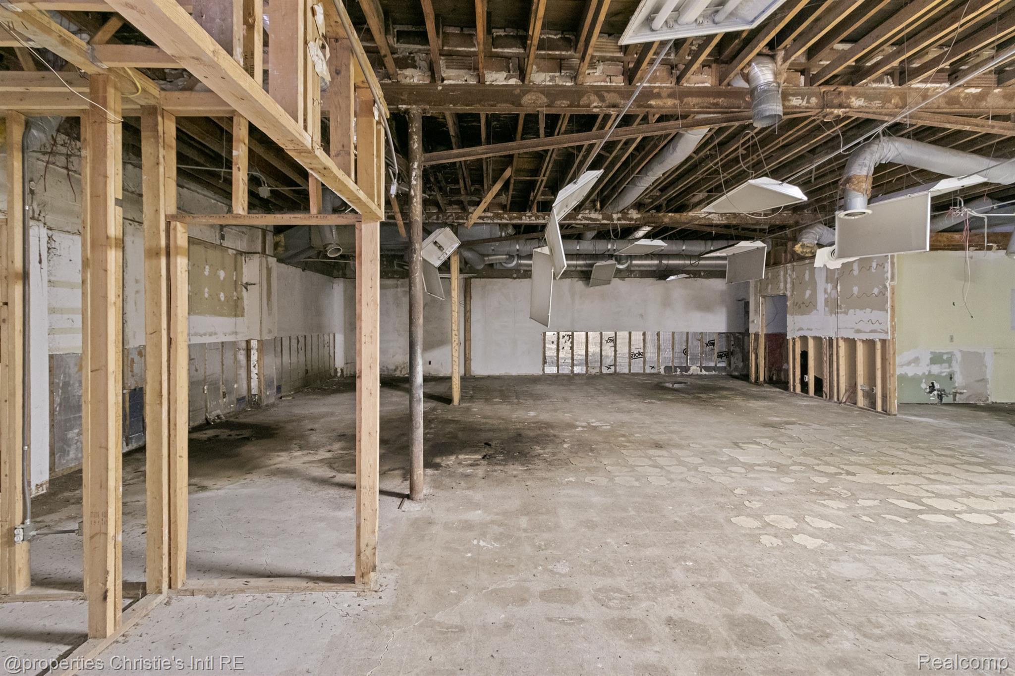 2908 COCHRANE Street