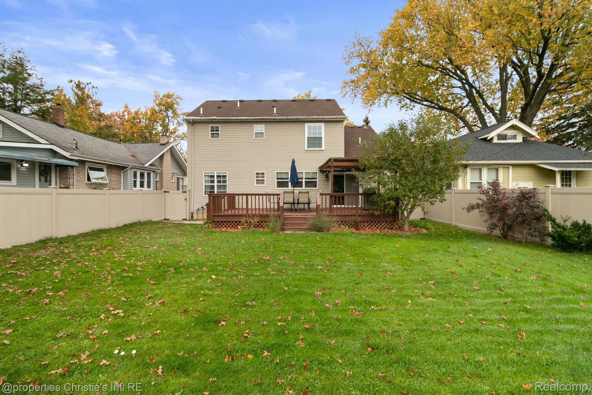 212 E LA SALLE Avenue