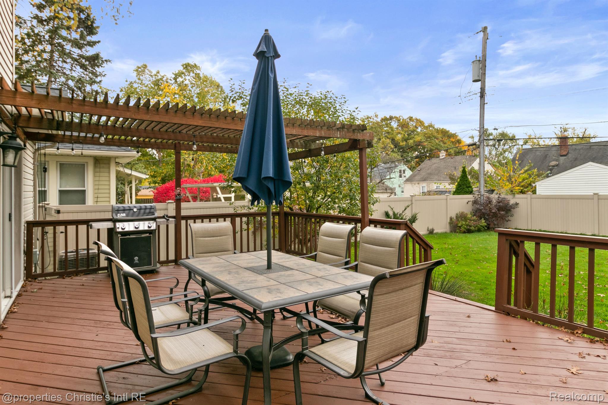 212 E LA SALLE Avenue