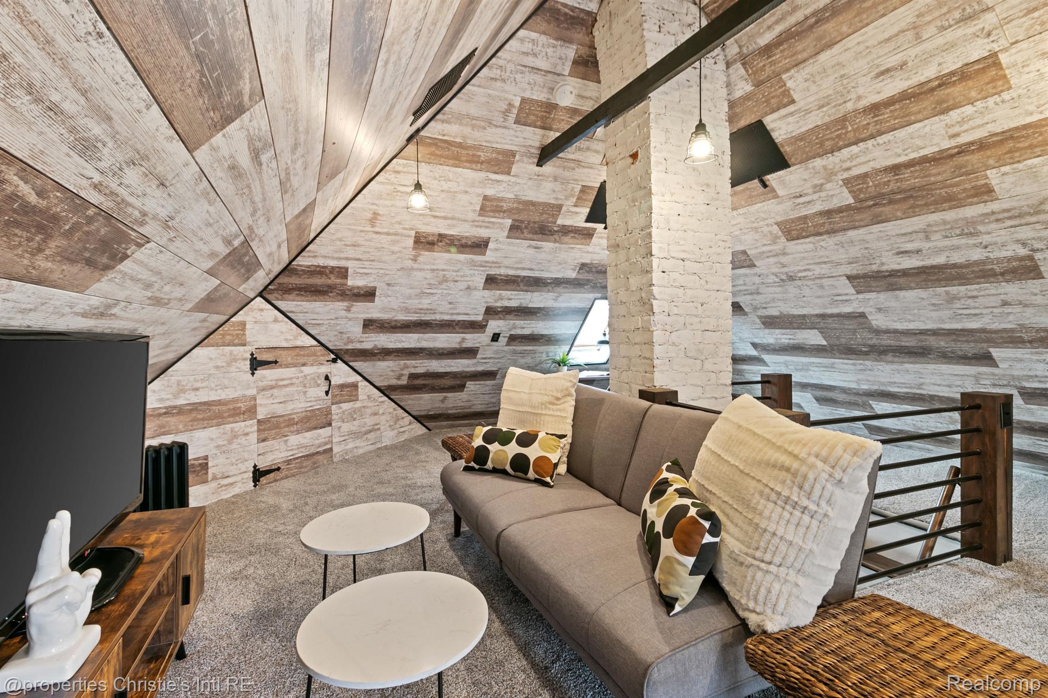 3771 IROQUOIS Street