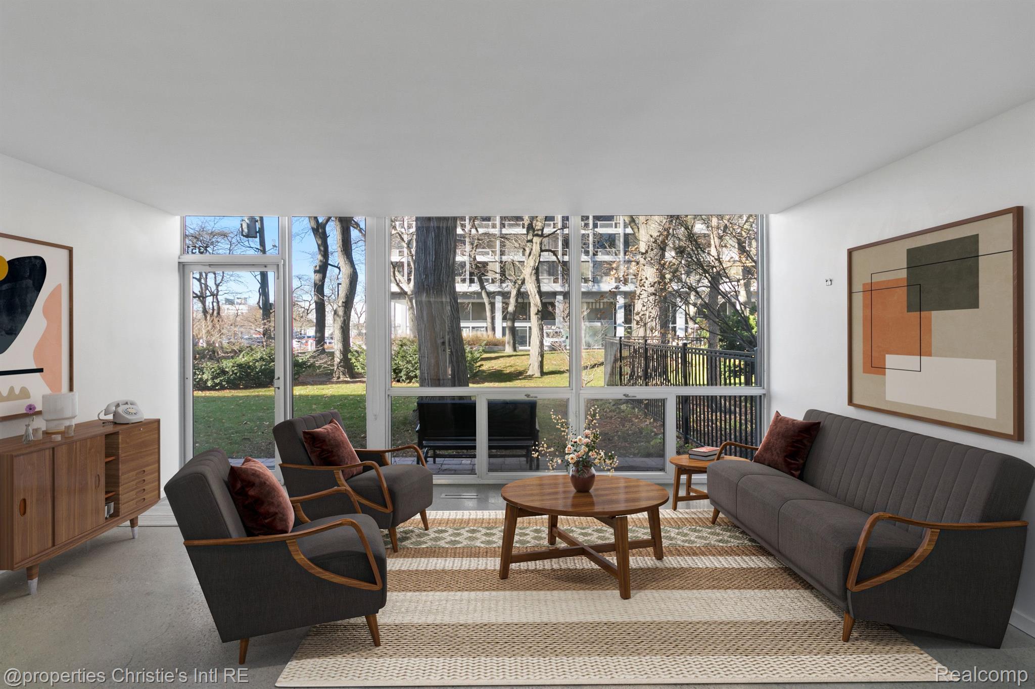 1351  Nicolet Place