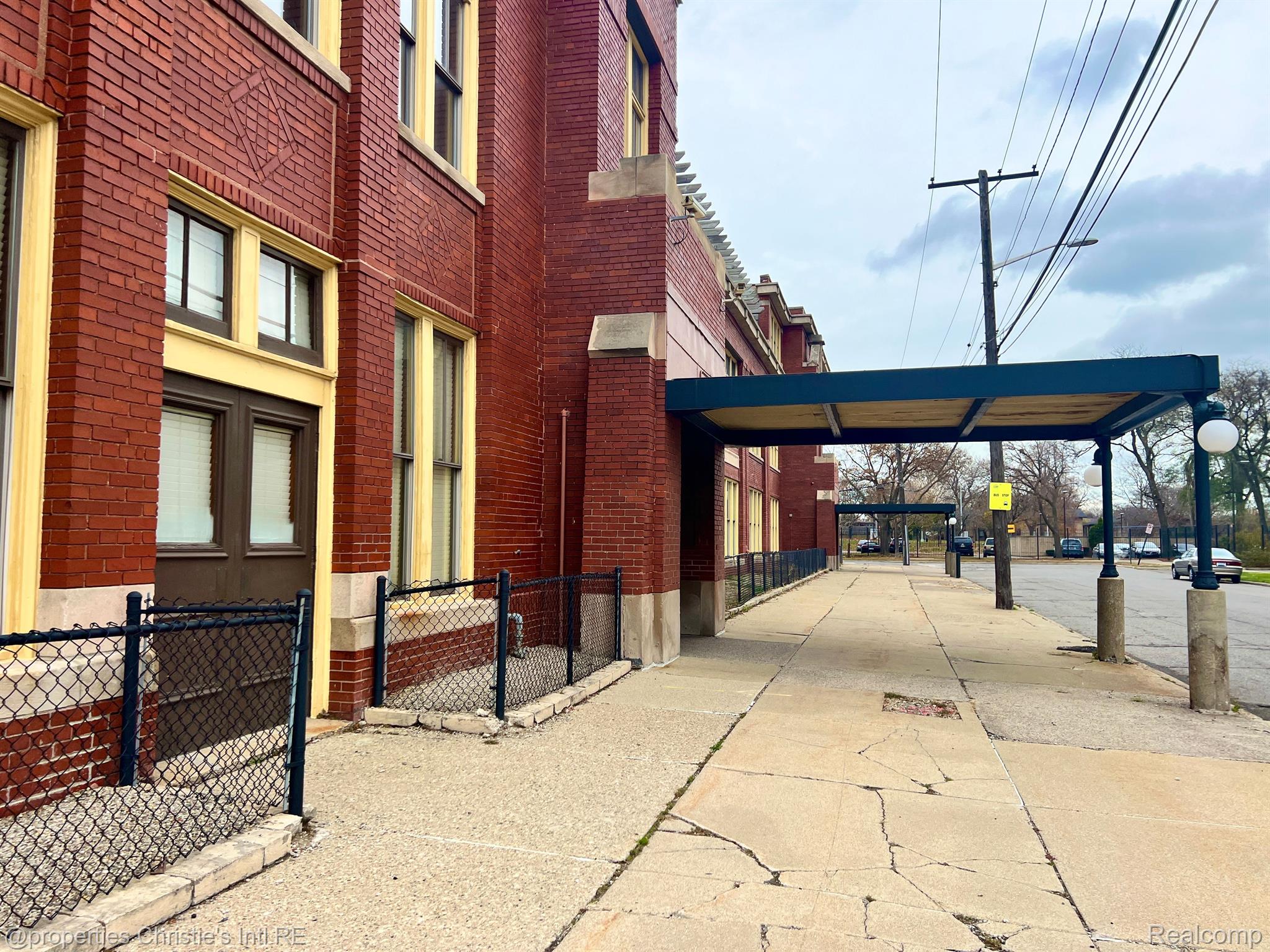 1395 ANTIETAM Avenue 35