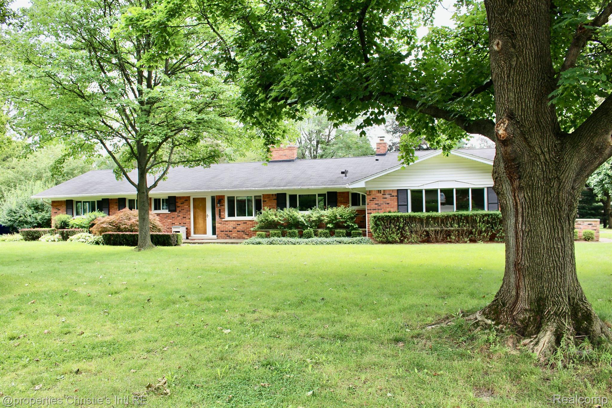 850 HELSTON Road