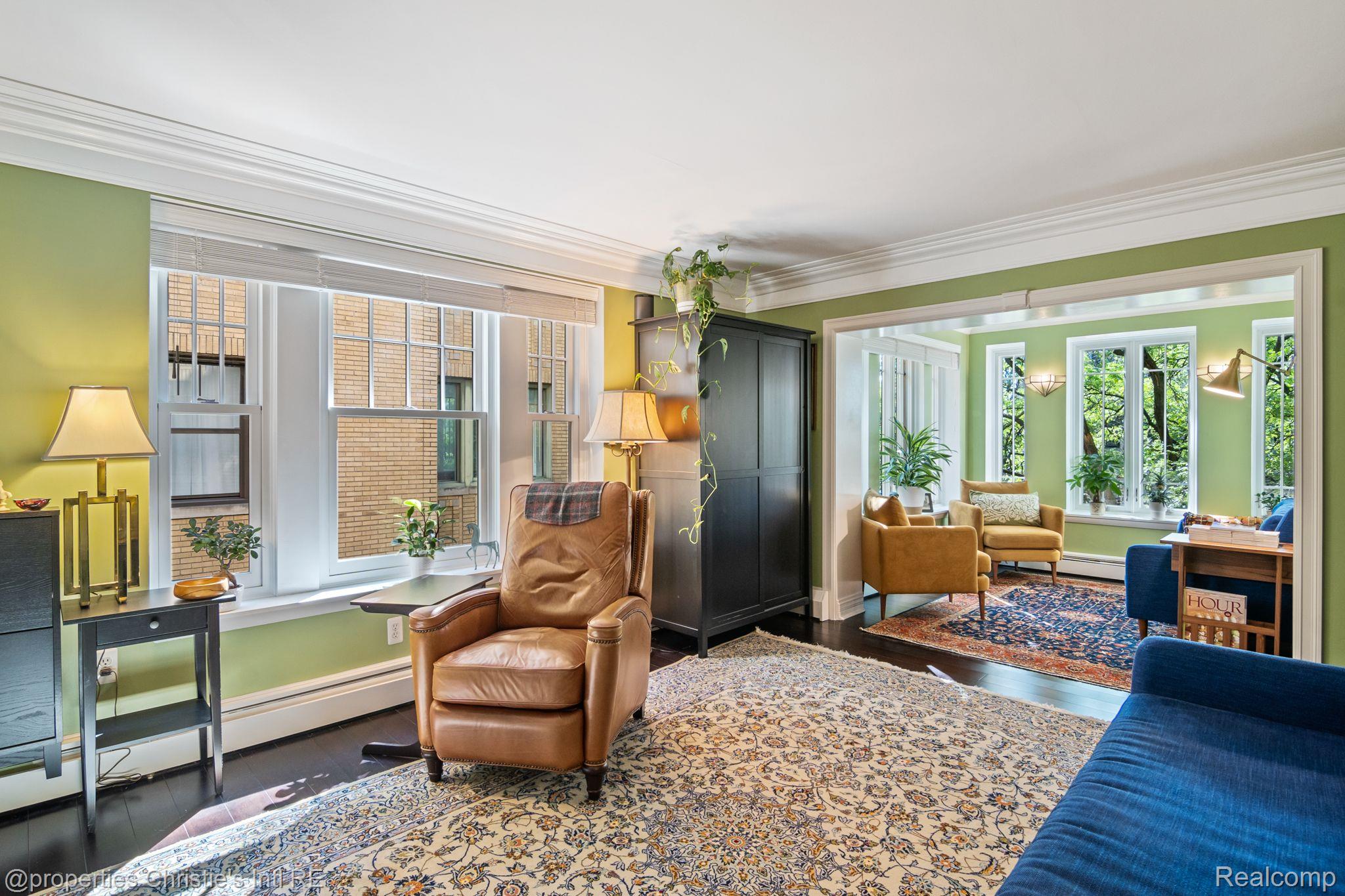 120 SEWARD Street 25-211