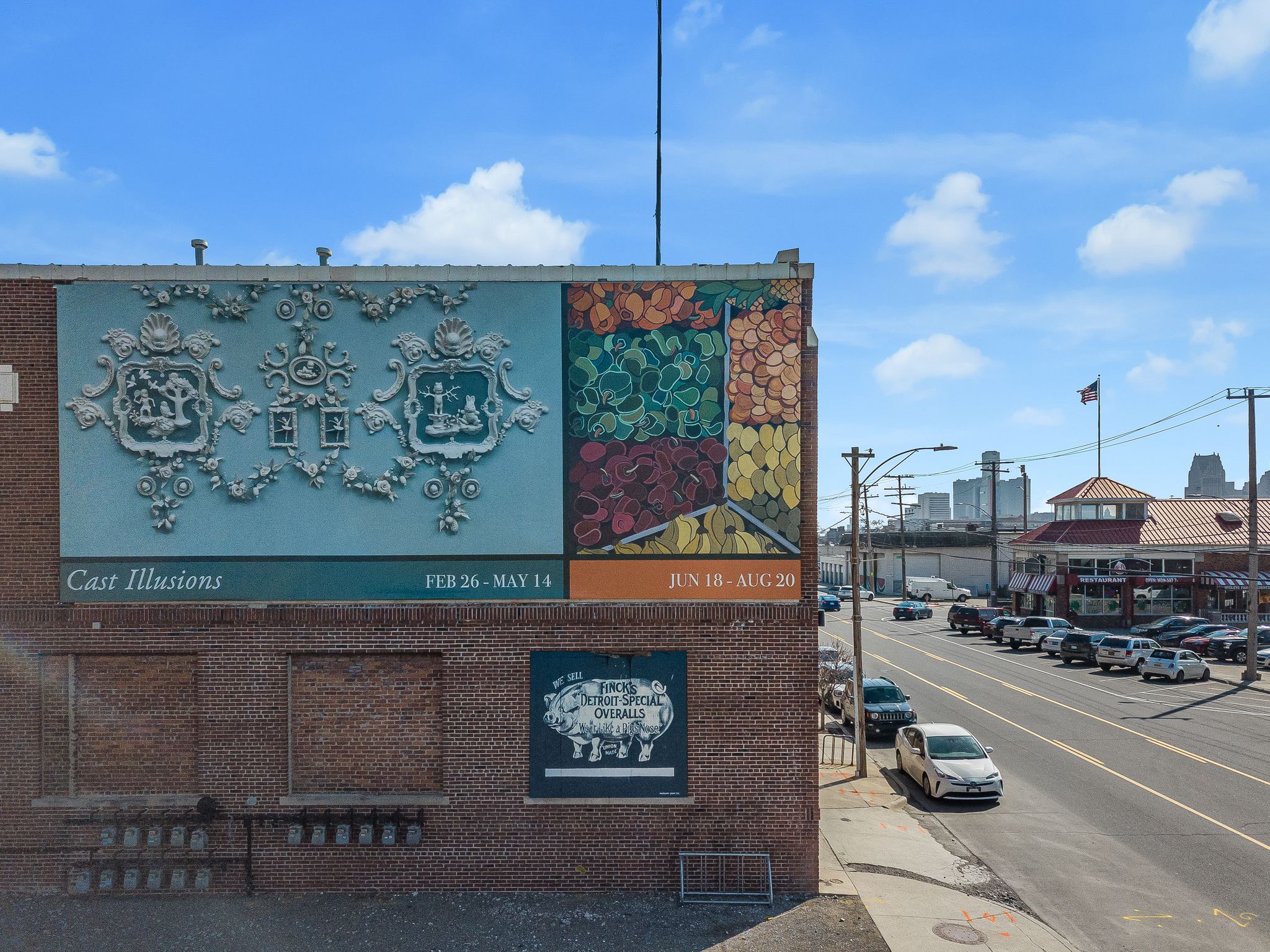 3434 RUSSELL Street 27-207