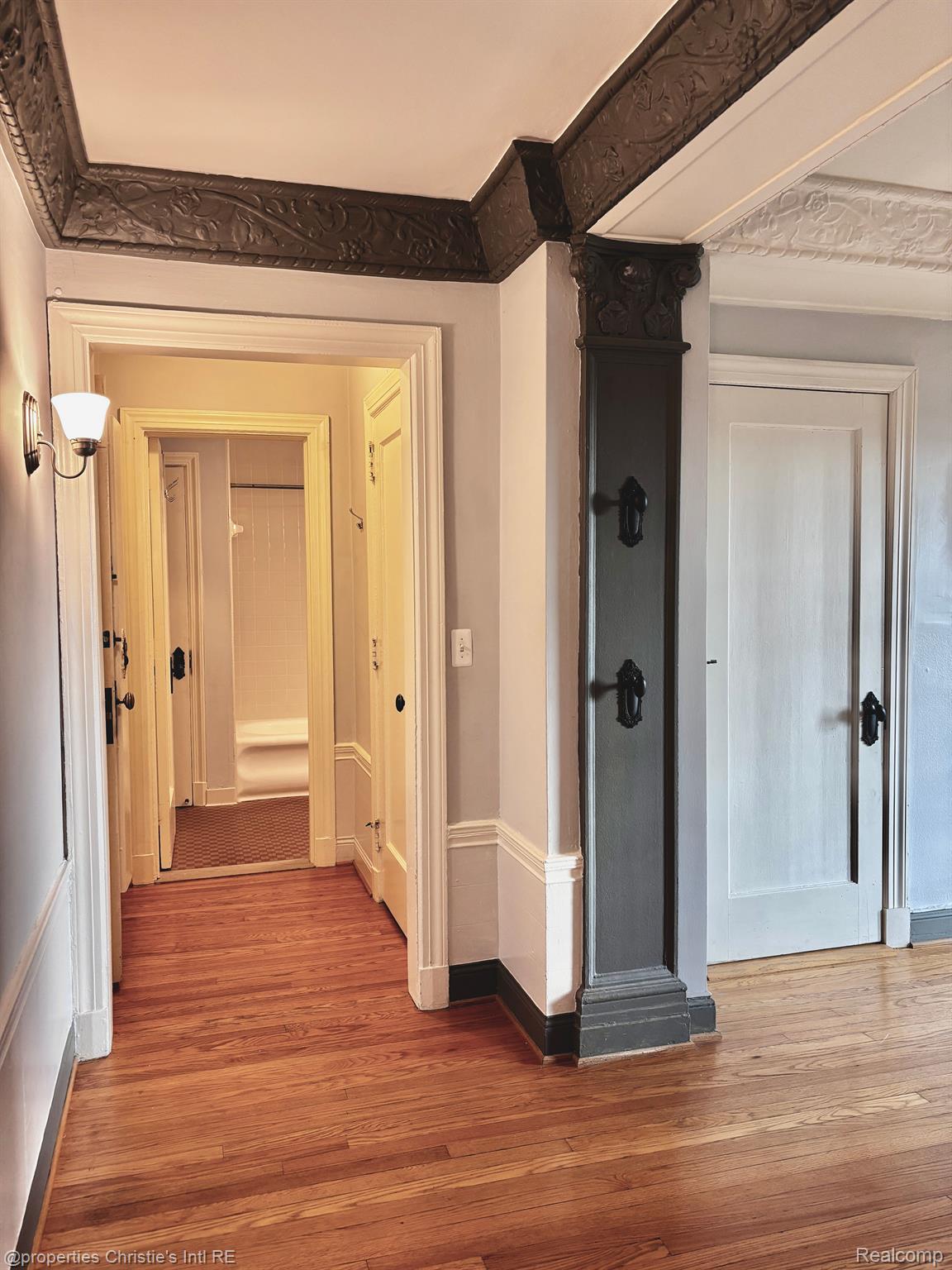 15 E KIRBY Street 628