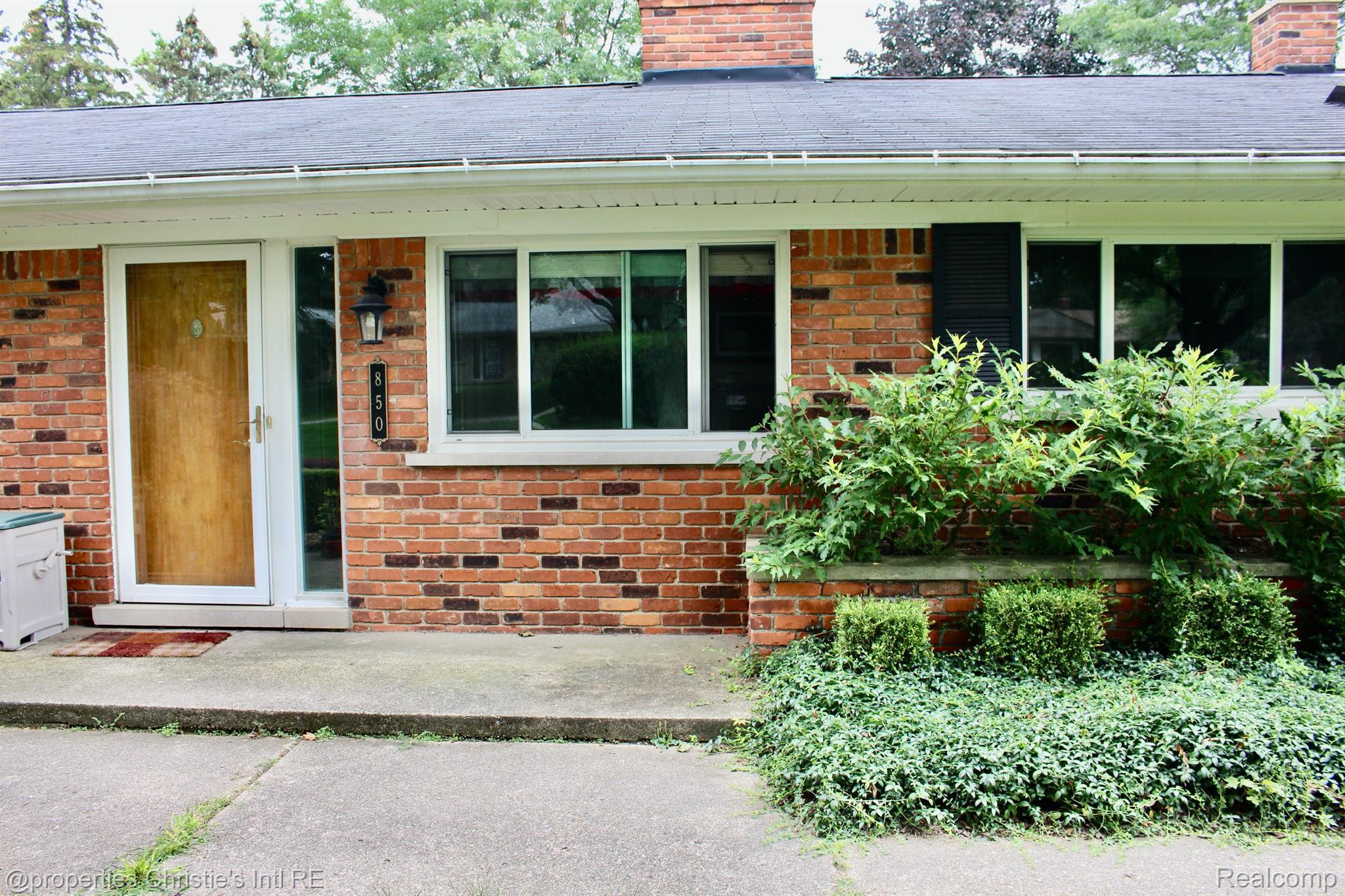850 HELSTON Road