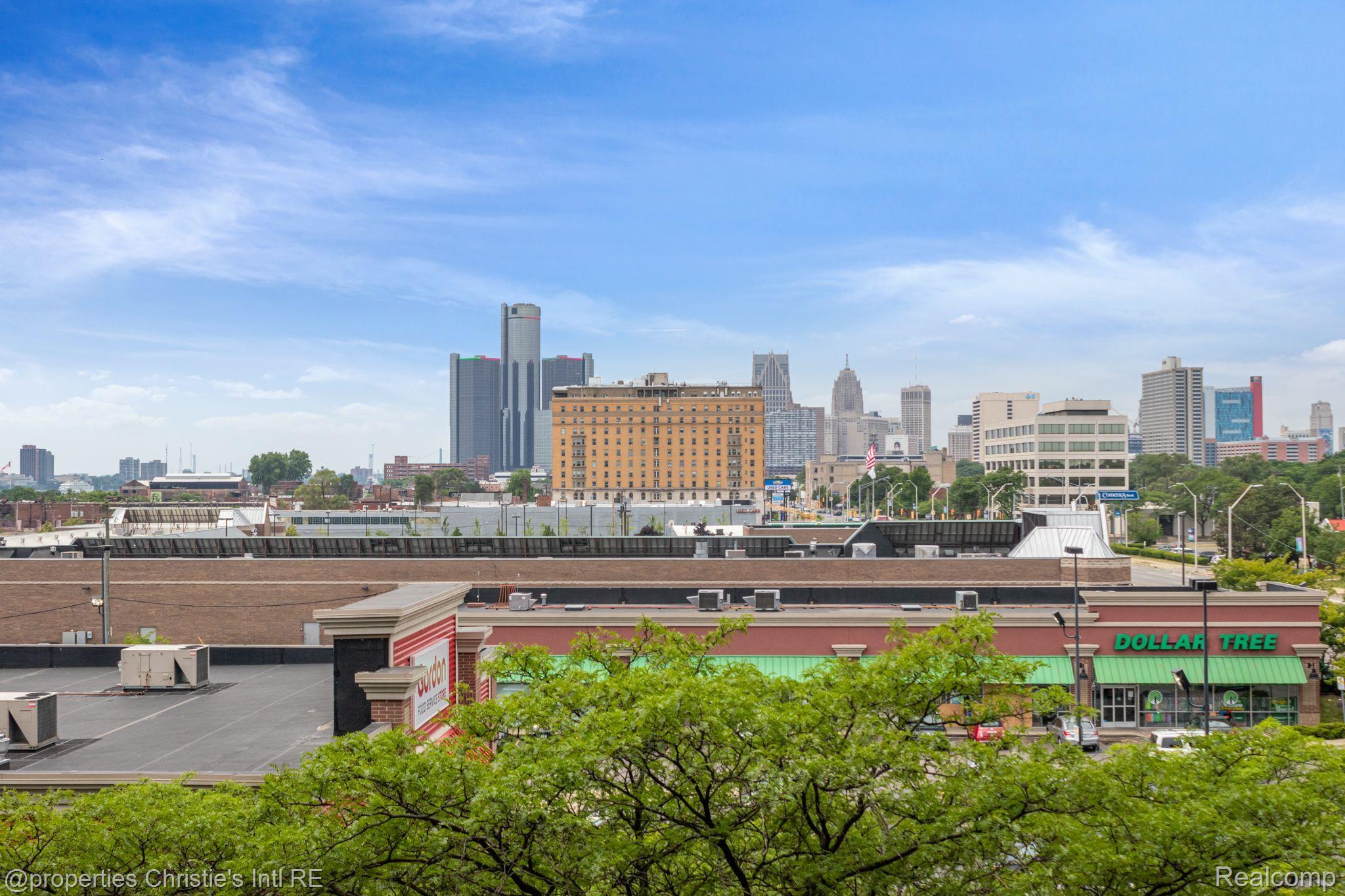 2900 E Jefferson Avenue C3