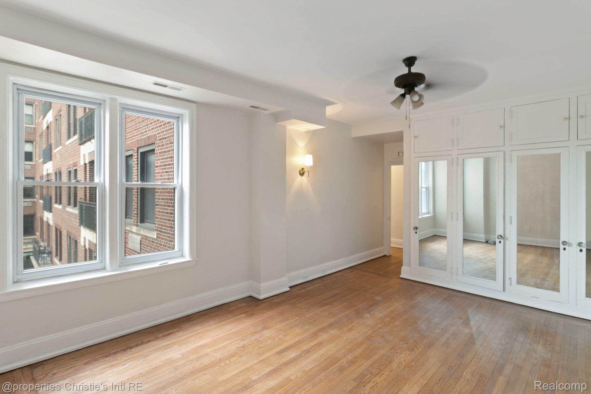 2900 E Jefferson Avenue C3