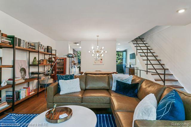 1418 Joliet Place