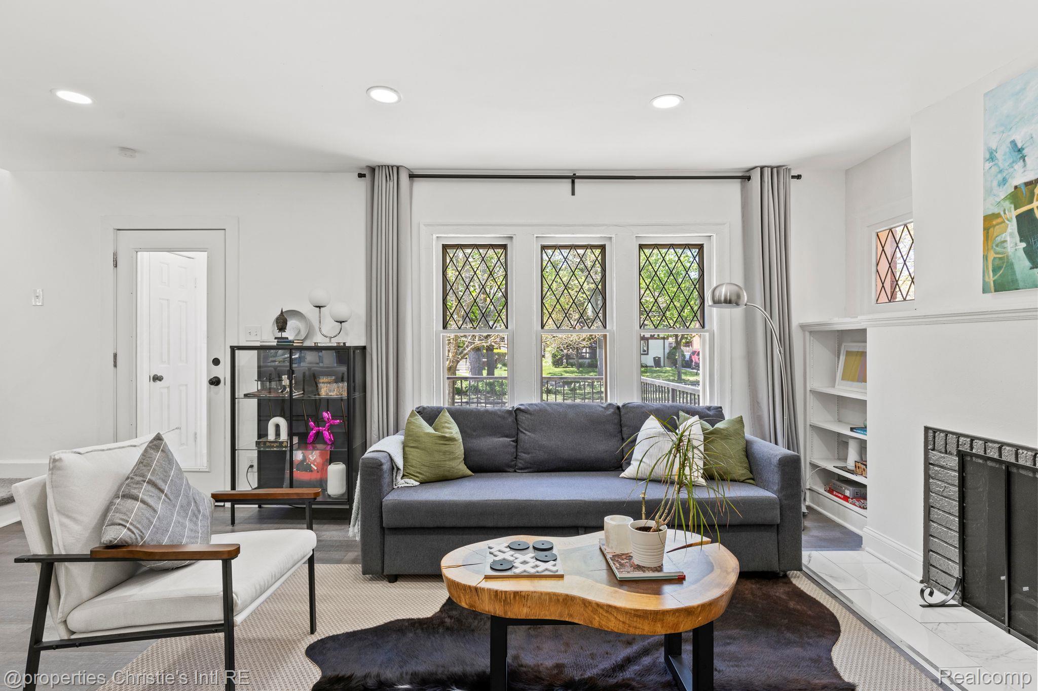 14860 PIEDMONT Street