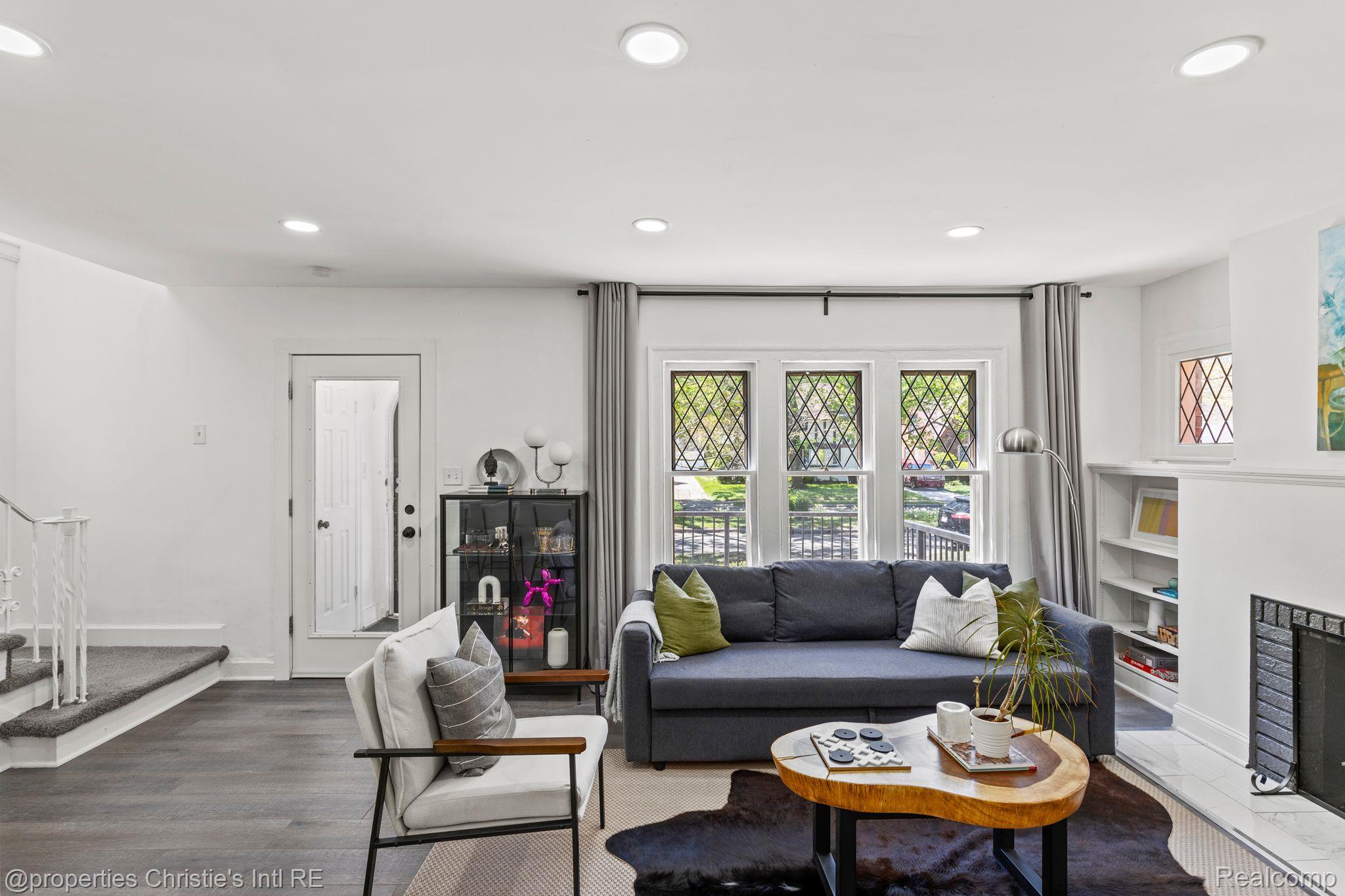 14860 PIEDMONT Street