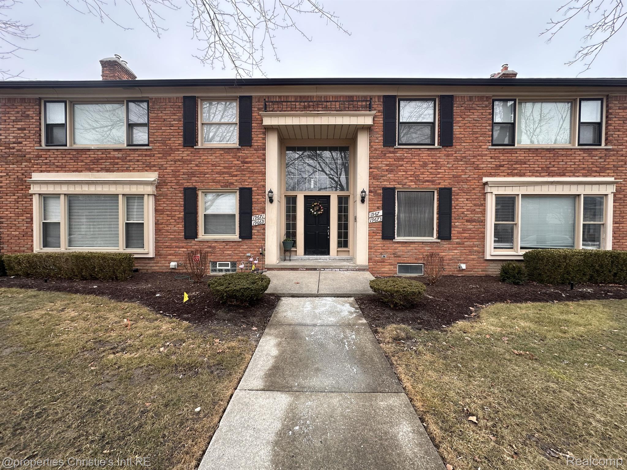 19671 FLEETWOOD Drive