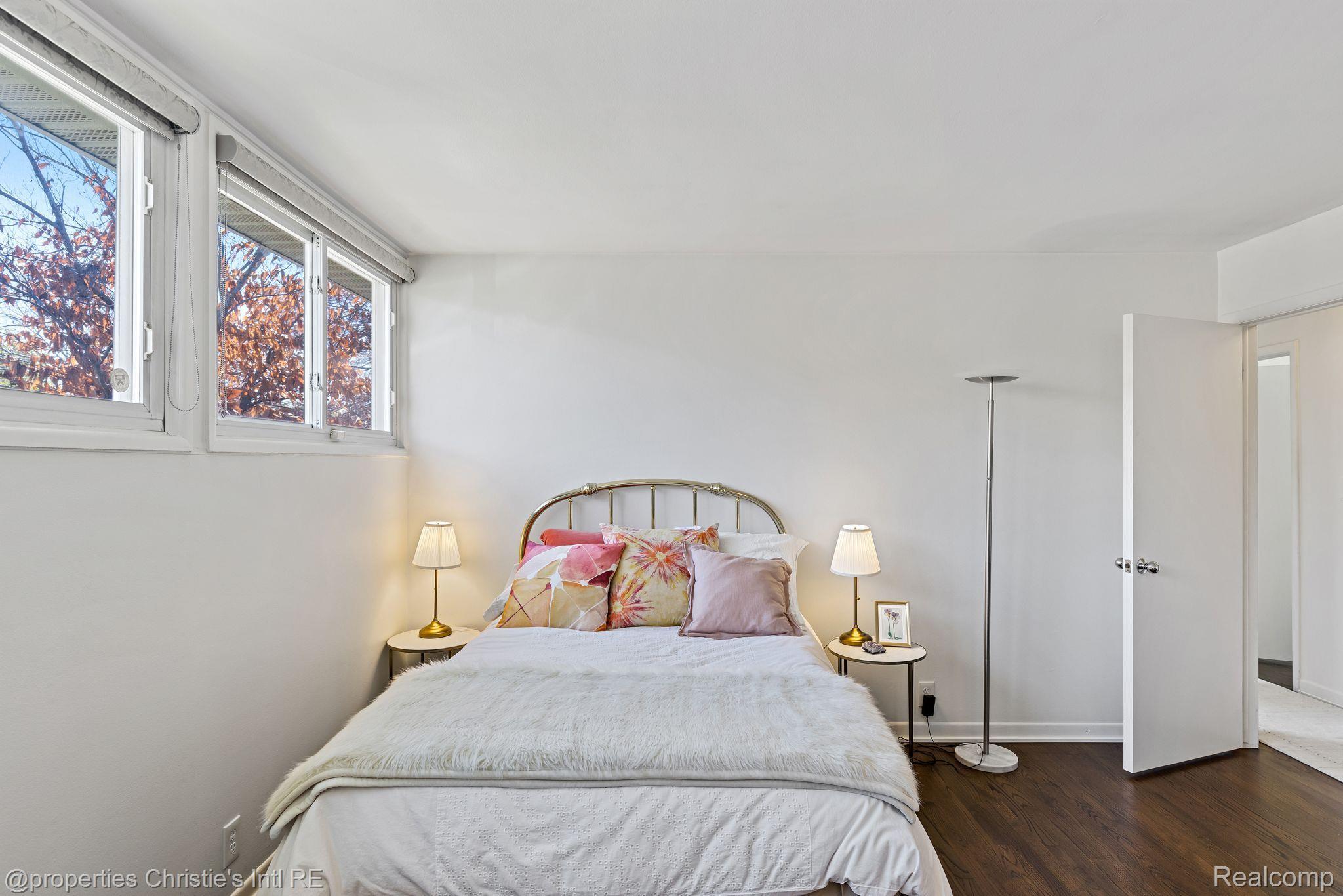 1701 Orleans
