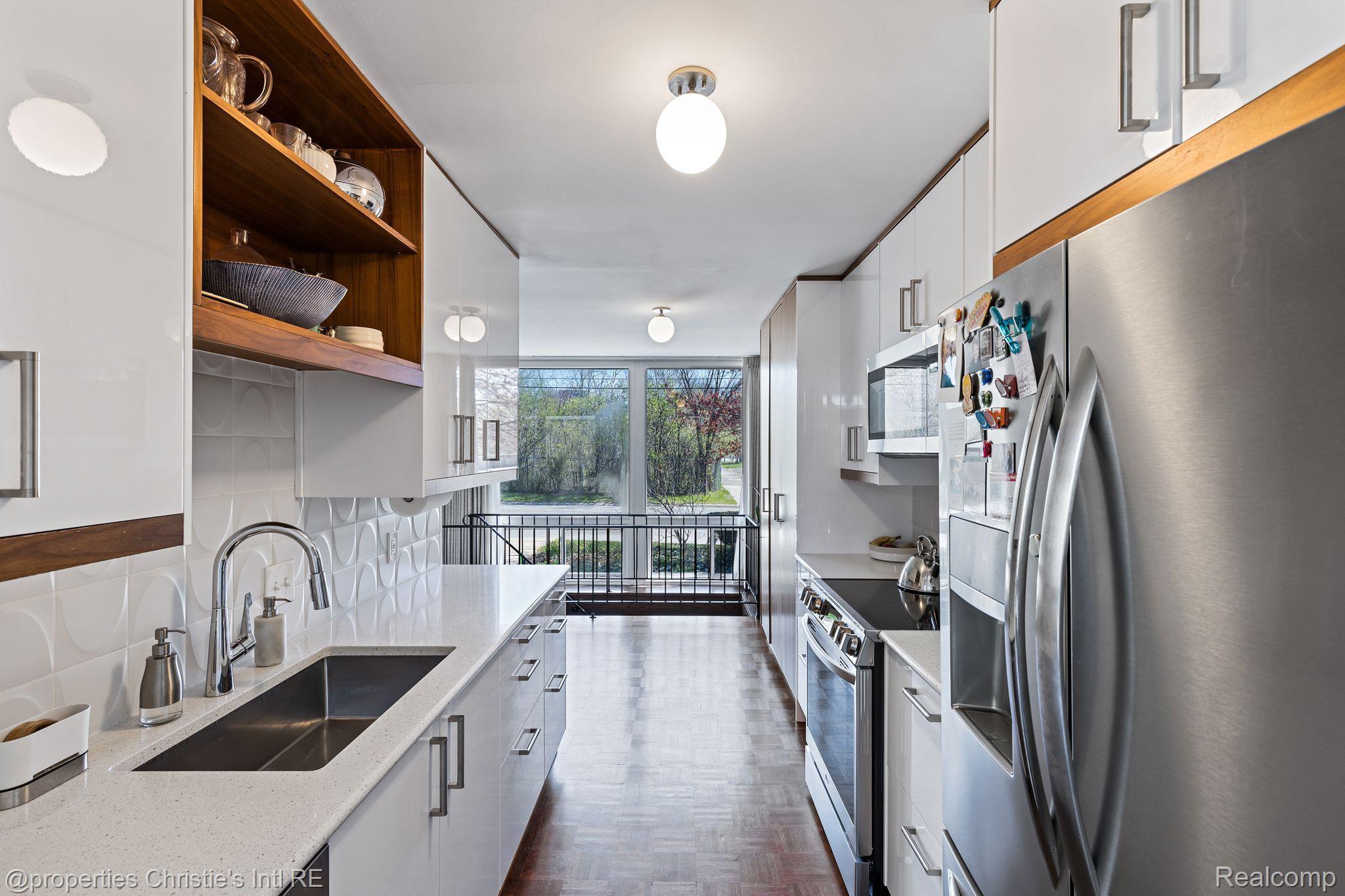 1701 Orleans