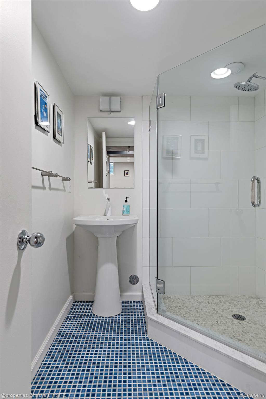 1701 Orleans