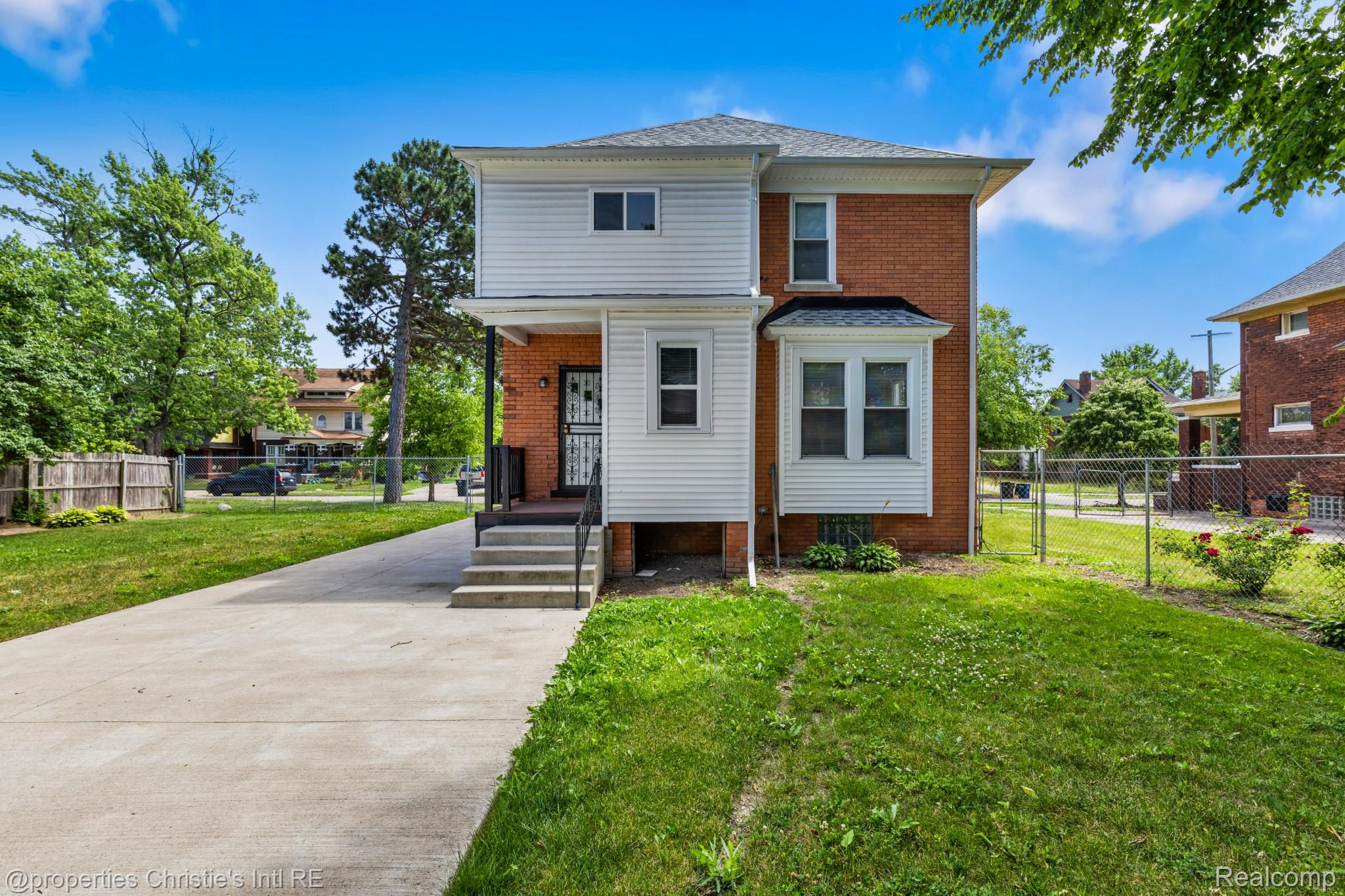 4032 Vicksburg Street
