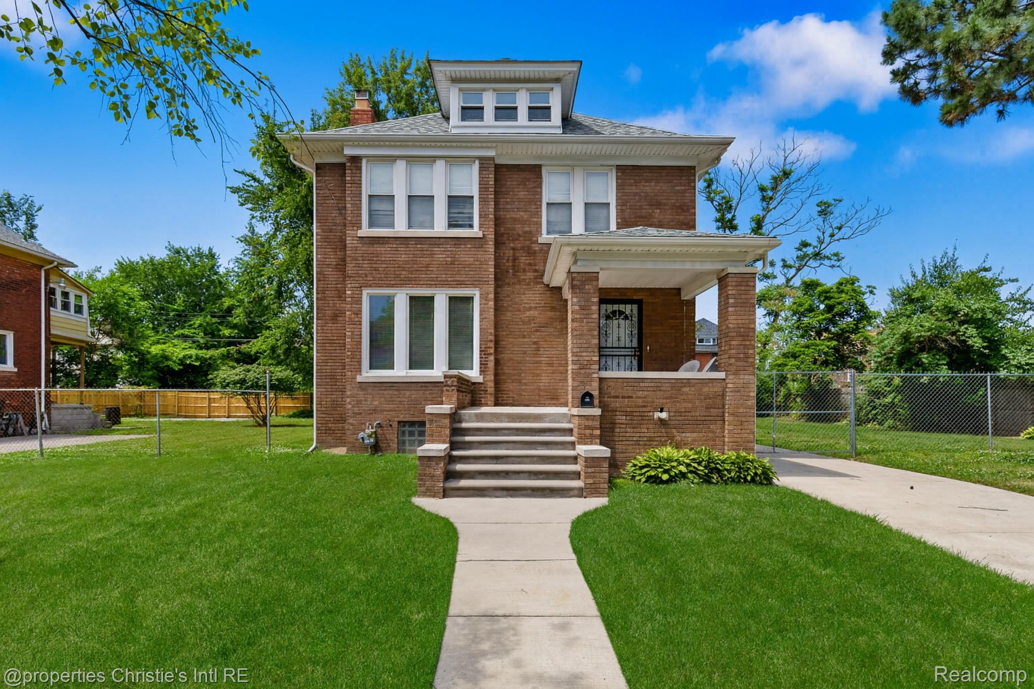4032 Vicksburg Street