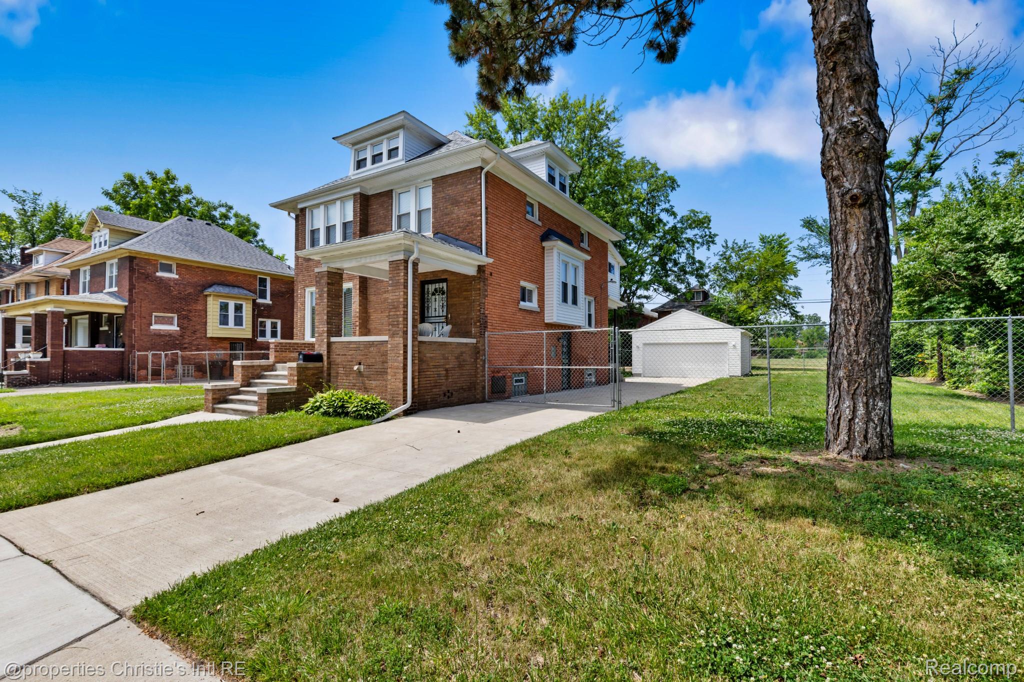 4032 Vicksburg Street