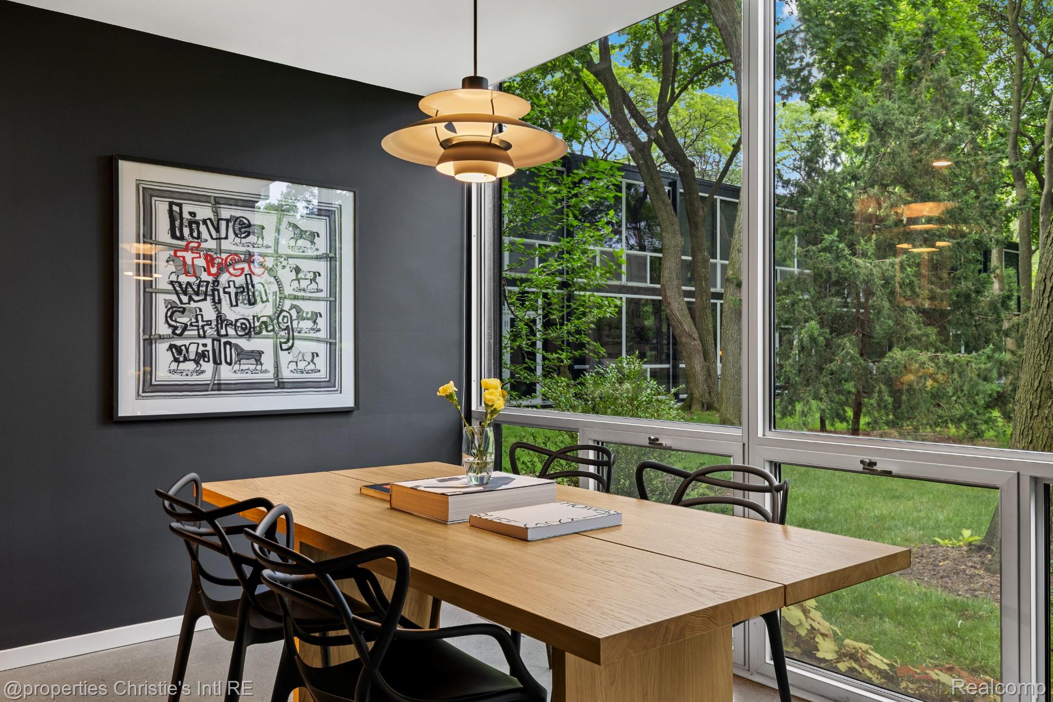 1351 Nicolet Place